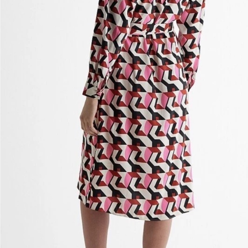 Nwot Express Geometric Patterned Long Sleeve Dres… - image 3